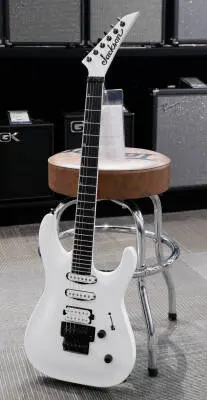 Jackson Guitars - Pro Plus Series Soloist SLA3, Ebony Fingerboard - Snow White 2